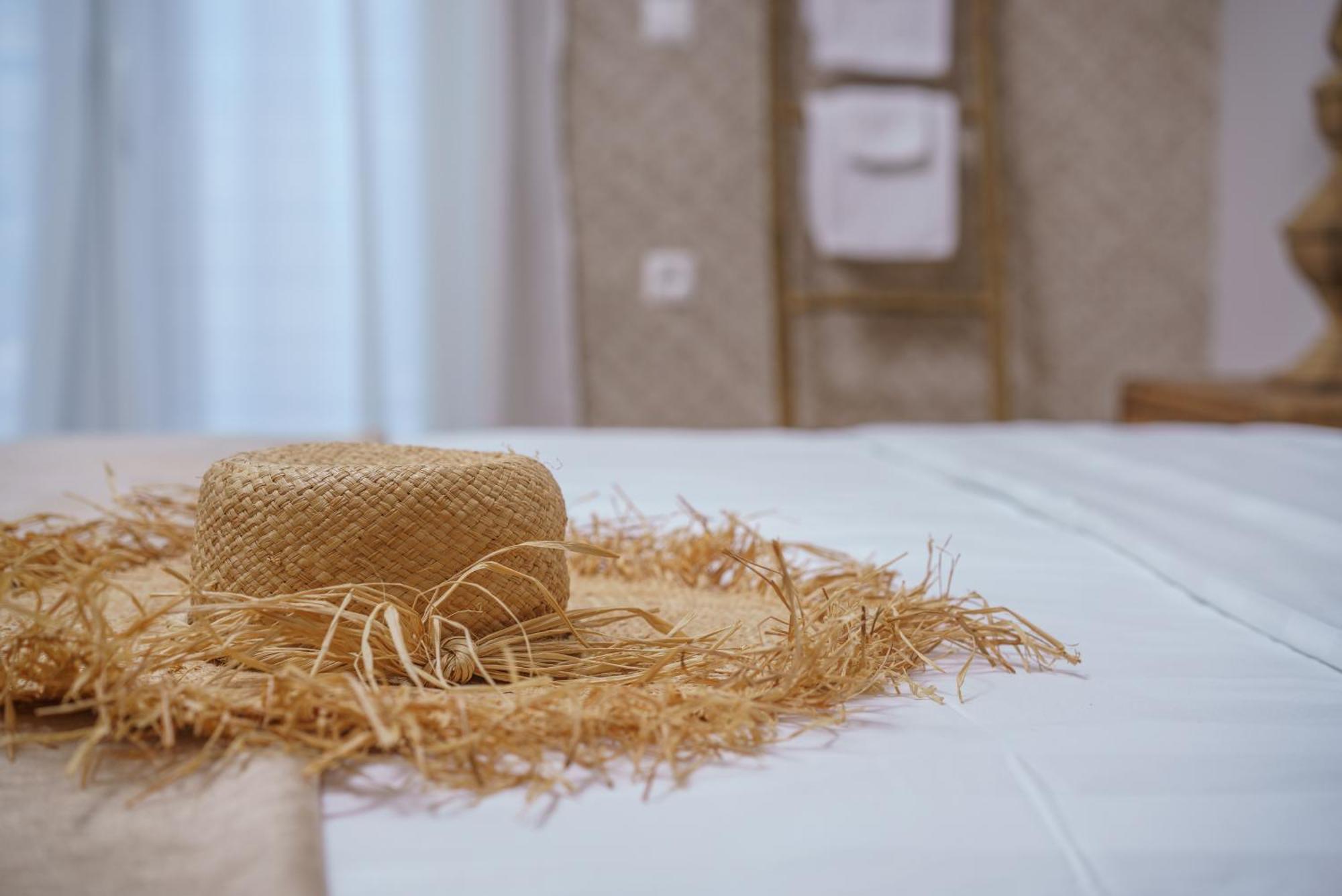 Moenia Luxury Apartment 伊拉克利翁 外观 照片