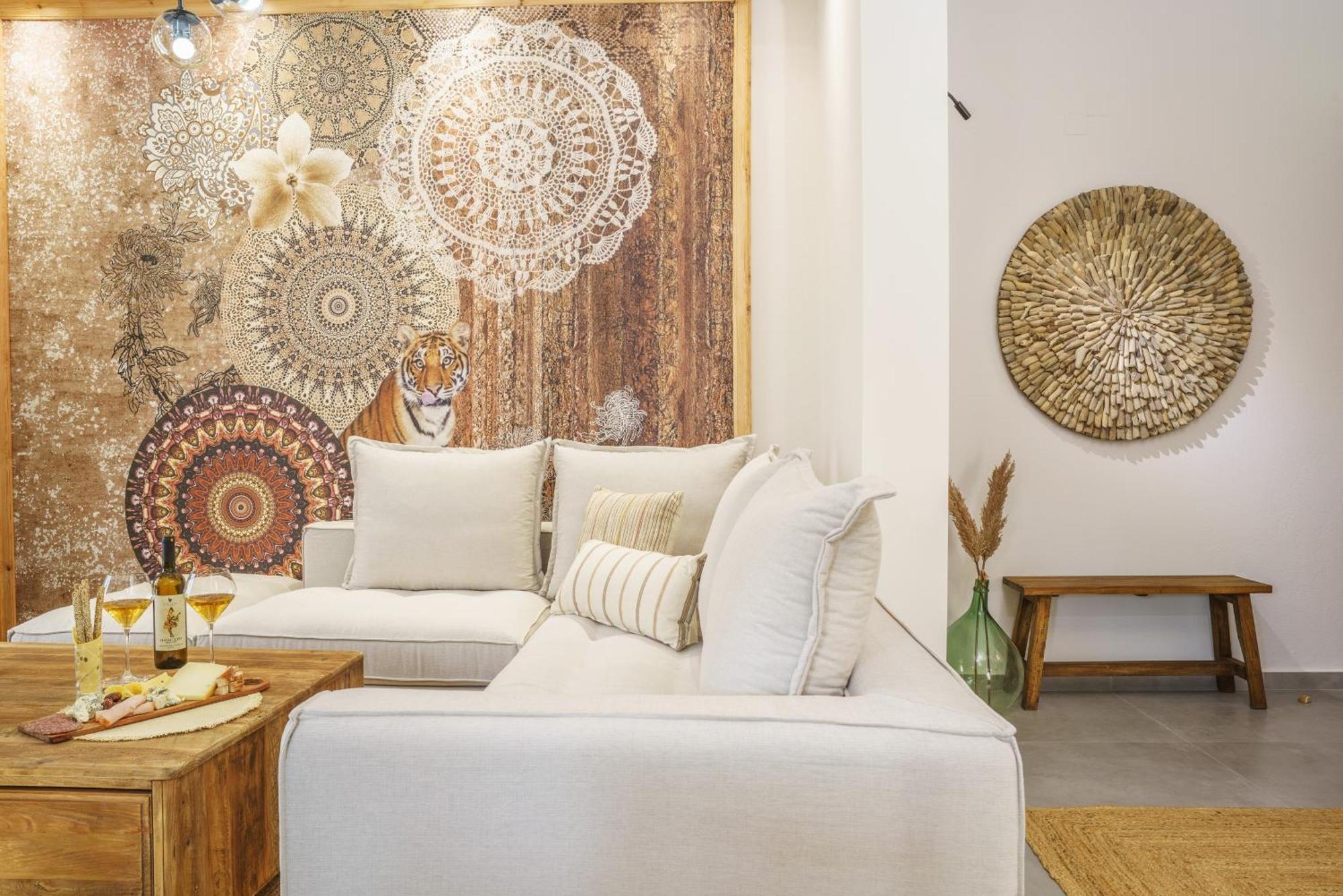 Moenia Luxury Apartment 伊拉克利翁 外观 照片
